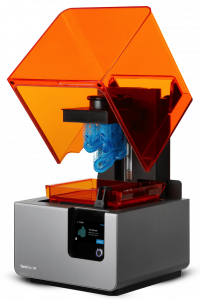 form2_techspecs_cropped_cdpng__1354x0_q85_subsamplin.png__1354x0_q85_subsampling-2 En Formlabs SLA printer gør det nemt at lave professionelle print med høj detaljegrad.